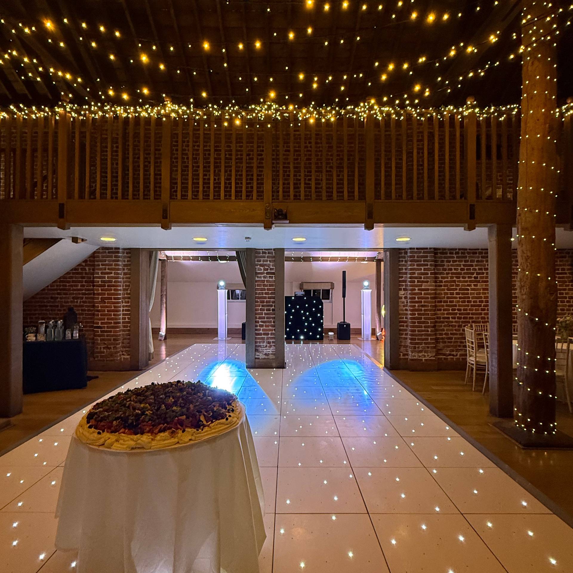 1 Light-up 40 numbers with black and rose gold balloon garland for a 40th birthday celebration