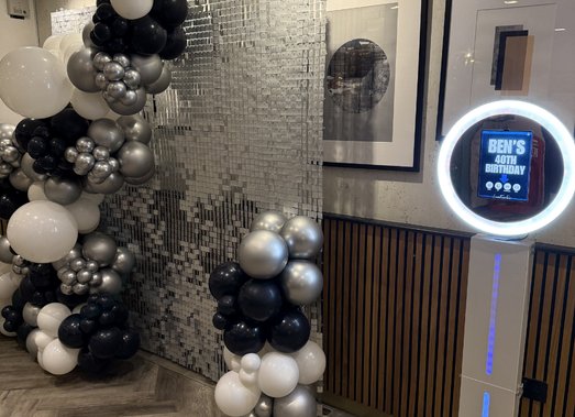 Digital selfie booth with ring light hire London, pictured at a 40th birthday party